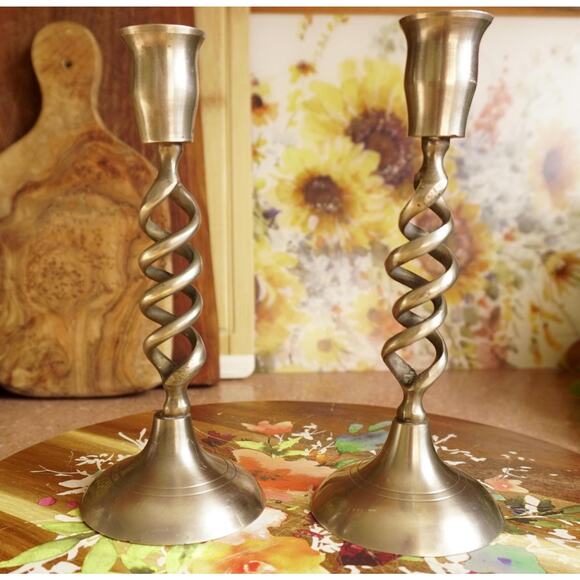 Vintage Mid-Century Modern Silver Metal Spiral Candlestick Holders – Set Of Two - Picture 1 of 5